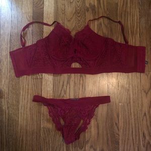 Victoria’s Secret bra and panty set